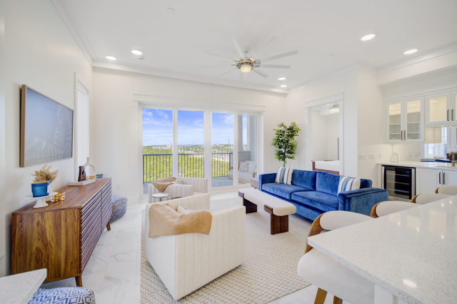 Parkside 5401 - Full living with view